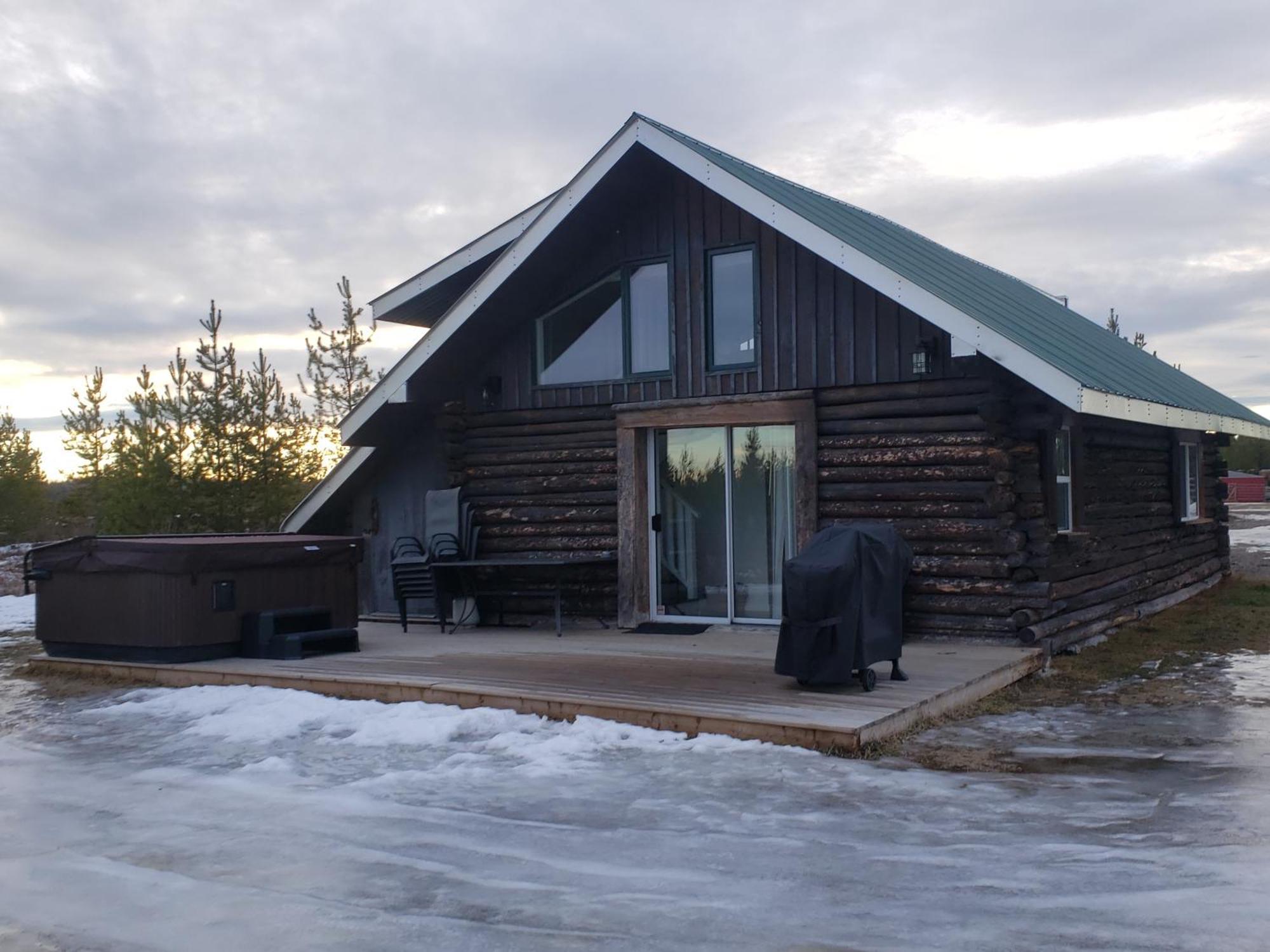 Lodge Woodhouse And Ranch *